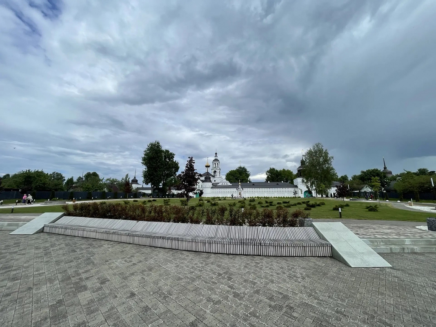 PUNTOGROUP внесла вклад в благоустройство Свято-Введенского Толгского женского монастыря
